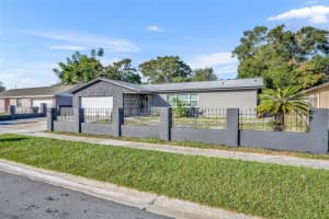 2216 CHERBOURG COURT, ORLANDO, FL 32808 - MLS#MFRA4685657