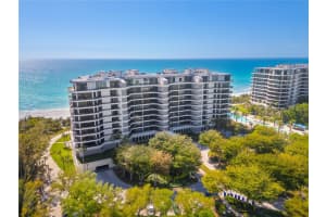 415 L AMBIANCE DRIVE, LONGBOAT KEY, FL 34228 - MLS#MFRA4685660