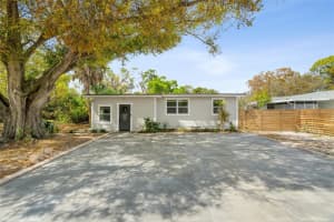 5135 OLD BRADENTON ROAD, SARASOTA, FL 34234 - MLS#MFRA4685664