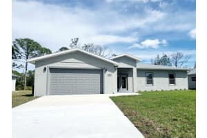 2300 Parrot St, NORTH PORT