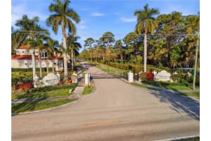 1740 ASSISI DRIVE, SARASOTA, FL 34231 - MLS#MFRA4685706