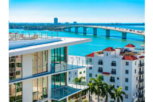 111 GOLDEN GATE POINT, SARASOTA, FL 34236 - MLS#MFRA4685716