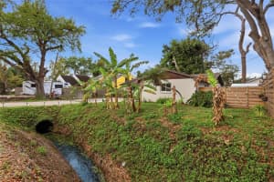 4576 BLISS ROAD, SARASOTA, FL 34233 - MLS#MFRA4685762