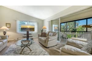 2446 CLUBHOUSE CIRCLE, SARASOTA, FL 34232 - MLS#MFRA4685777