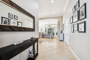 7328 LAKE FOREST GLEN, LAKEWOOD RANCH, FL 34202 - MLS#MFRA4685781