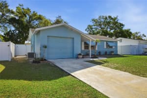 2217 LAUREN DRIVE, LARGO, FL 33774 - MLS#MFRA4685787