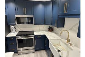 808 3RD AVENUE, BRADENTON, FL 34205 - MLS#MFRA4685829