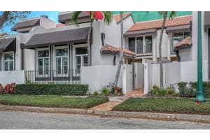 200 Cocoanut Ave #4, SARASOTA 200 Cocoanut Ave #4, SARASOTA