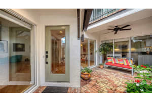 200 COCOANUT AVENUE, SARASOTA, FL 34236 - MLS#MFRA4685841