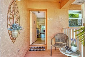 5450 LONGWOOD RUN BOULEVARD, SARASOTA, FL 34243 - MLS#MFRA4685859