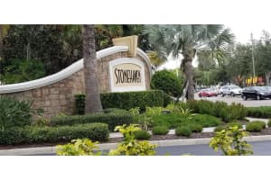 8082 MOONSTONE DRIVE, SARASOTA, FL 34233 - MLS#MFRA4685879