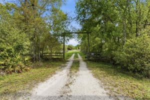 32400 TAYLOR GRADE ROAD, DUETTE, FL 34219 - MLS#MFRA4685893