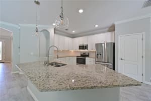 706 ACACIA COURT, BRADENTON, FL 34212 - MLS#MFRA4685894