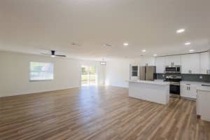 1517 HALLAM COURT, LAKELAND, FL 33813 - MLS#MFRA4685916