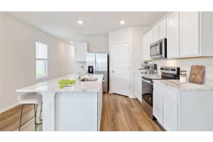 4911 HAINES ROAD, ST PETERSBURG, FL 33714 - MLS#MFRA4685919