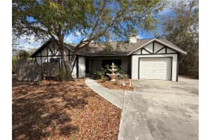 1500 Crest Dr, ENGLEWOOD