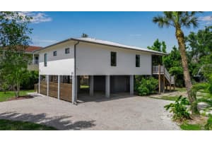 105 Shore Rd, NOKOMIS