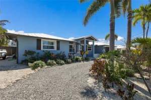 517 70TH STREET, HOLMES BEACH, FL 34217 - MLS#MFRA4685953