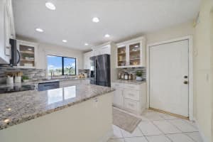 603 SPECK COURT, TAMPA, FL 33613 - MLS#MFRA4685971