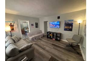 203 25TH STREET, GAINESVILLE, FL 32607 - MLS#MFRA4685983