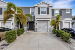 2471 Midnight Pearl Dr, SARASOTA