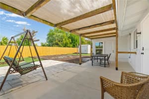 1000 FRUITLAND AVENUE, BRADENTON, FL 34207 - MLS#MFRA4686004