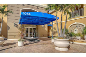 1064 N TAMIAMI TRAIL #1320, SARASOTA, FL 34236 - MLS#MFRA4686011