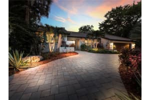 5231 SIESTA COVE DRIVE, SARASOTA, FL 34242 - MLS#MFRA4686013