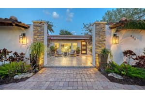 443 BIRD KEY DRIVE, SARASOTA, FL 34236 - MLS#MFRA4686032