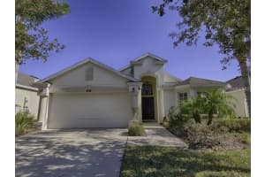 321 Henley Cir, DAVENPORT