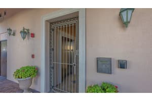 445 ORANGE AVENUE, SARASOTA, FL 34236 - MLS#MFRA4686070