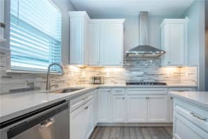 8313 OCEAN TIDES COVE, PARRISH, FL 34219 - MLS#MFRA4686089