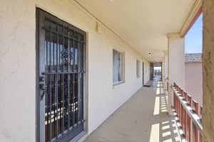 4137 LAKE BAYSHORE DRIVE, BRADENTON, FL 34205 - MLS#MFRA4686108