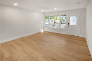 3141 IRVING STREET, SARASOTA, FL 34237 - MLS#MFRA4686118