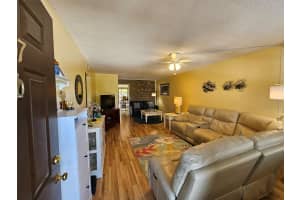 315 30TH AVENUE, BRADENTON, FL 34205 - MLS#MFRA4686134