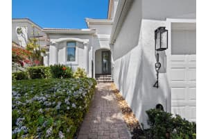 1914 HARBOUR LINKS CIRCLE, LONGBOAT KEY, FL 34228 - MLS#MFRA4686139