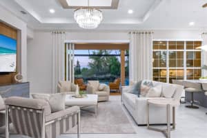 8352 SEA GLASS COURT, SARASOTA, FL 34240 - MLS#MFRA4686161