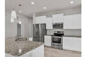 8363 ENCLAVE WAY, SARASOTA, FL 34243 - MLS#MFRA4686164