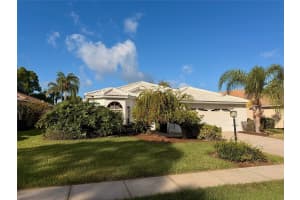 7402 FAIRLINKS COURT, SARASOTA, FL 34243 - MLS#MFRA4686229