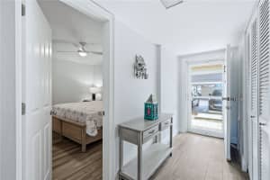 1150 TARPON CENTER DRIVE, VENICE, FL 34285 - MLS#MFRA4686231