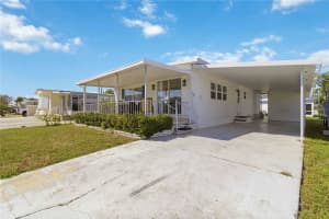 203 48TH AVENUE DRIVE, BRADENTON, FL 34207 - MLS#MFRA4686244