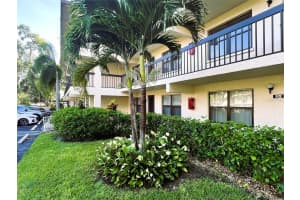 425 30th Ave W #c309, BRADENTON