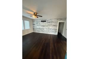 320 LAMBRIGHT STREET, TAMPA, FL 33604 - MLS#MFRA4686284