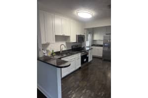 320 LAMBRIGHT STREET, TAMPA, FL 33604 - MLS#MFRA4686284