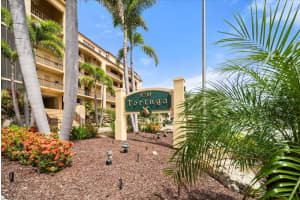 8750 MIDNIGHT PASS ROAD, SARASOTA, FL 34242 - MLS#MFRA4686287