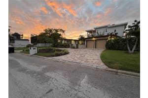 25 SANDPIPER ROAD, TAMPA, FL 33609 - MLS#MFRA4686357