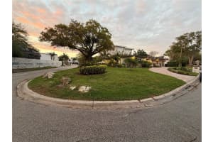 25 SANDPIPER ROAD, TAMPA, FL 33609 - MLS#MFRA4686357