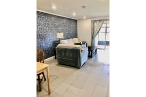 102 CAPRI ISLES BOULEVARD, VENICE, FL 34292 - MLS#MFRA4686407