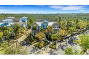 289 Sapphire Lake Dr #202, BRADENTON