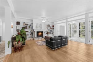 3324 THORNWOOD ROAD, SARASOTA, FL 34231 - MLS#MFRA4686421